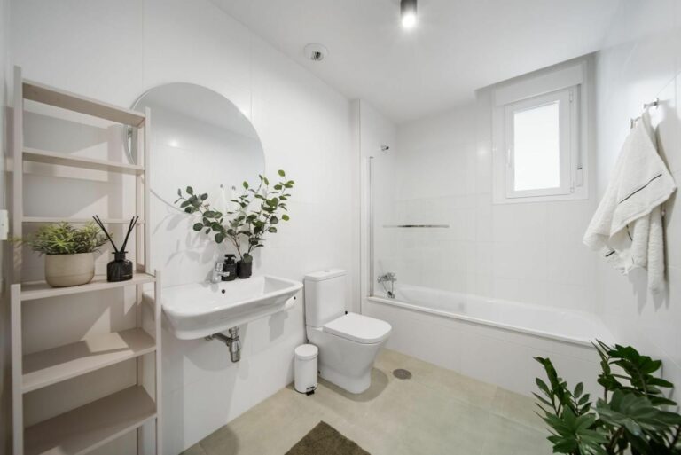 f4f6f830a9bdb6265d99dd9d25a35a5c - 3