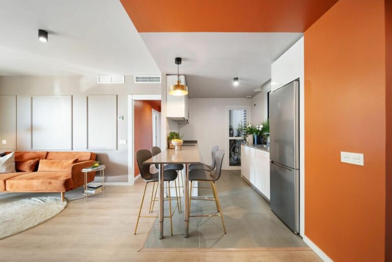 f4f6f830a9bdb6265d99dd9d25a35a5c - 8