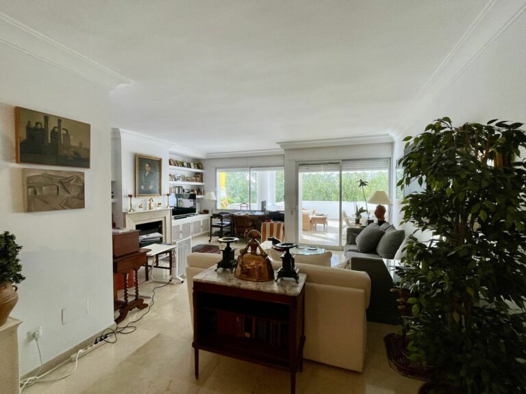 f699eb840a051842e67f8e40862095af - 5