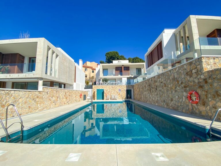 f7129ad7b9b14c4cdaf71f000d9cce5d - 3