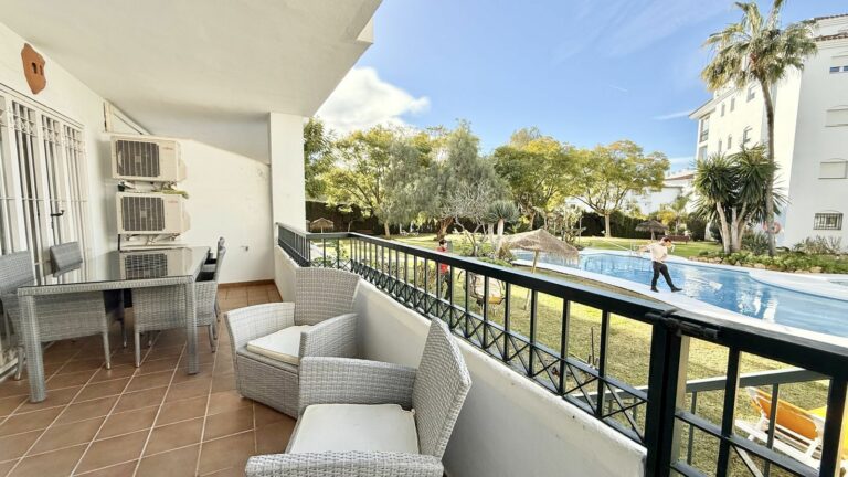 f73773c6d2a91e0f05f5cf2fb252e382 - 4