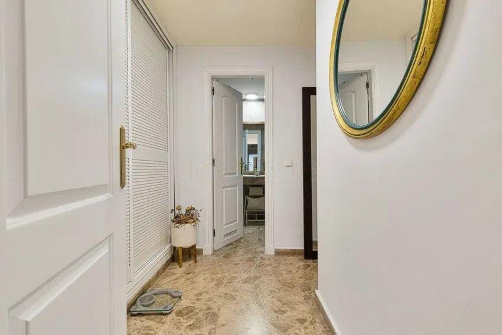 f7705c44cdd851ebd82982cee786dfb2 - 14