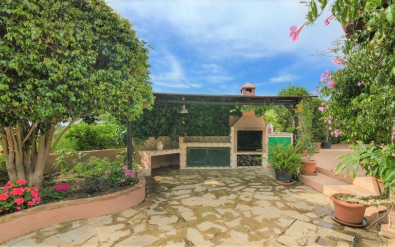 f96dfe97222b26dcc3af8cd609ad1af3 - 14