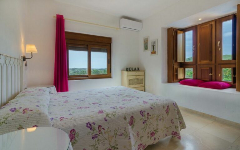 f96dfe97222b26dcc3af8cd609ad1af3 - 16