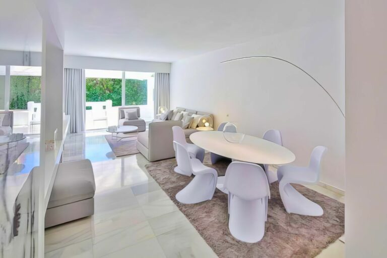 fa0bf405204ed56422ac05cd952e5c35 - 7