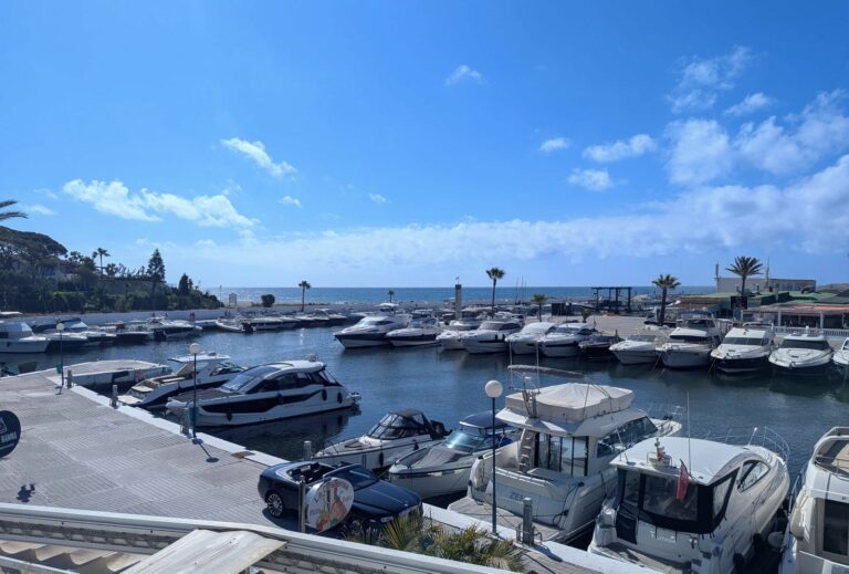 fc61eabfb0b8a15a0e27ea109dab0b7a - 3