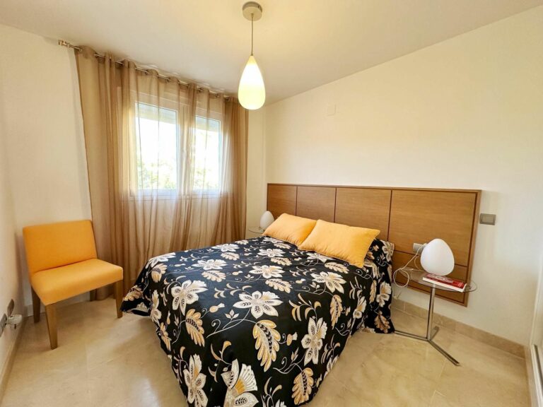 fdaad67f4b1e26a2578a41bfff708cc1 - 5