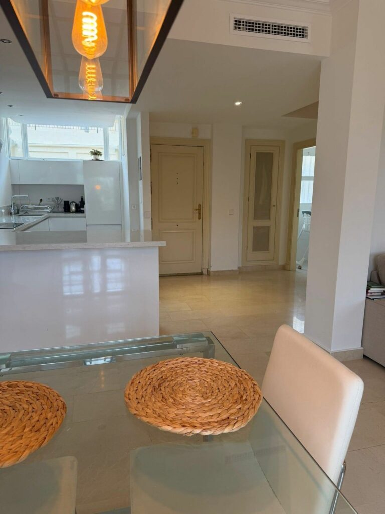 ff57ad0e23e6e5393c1af7212ce746b5 - 4