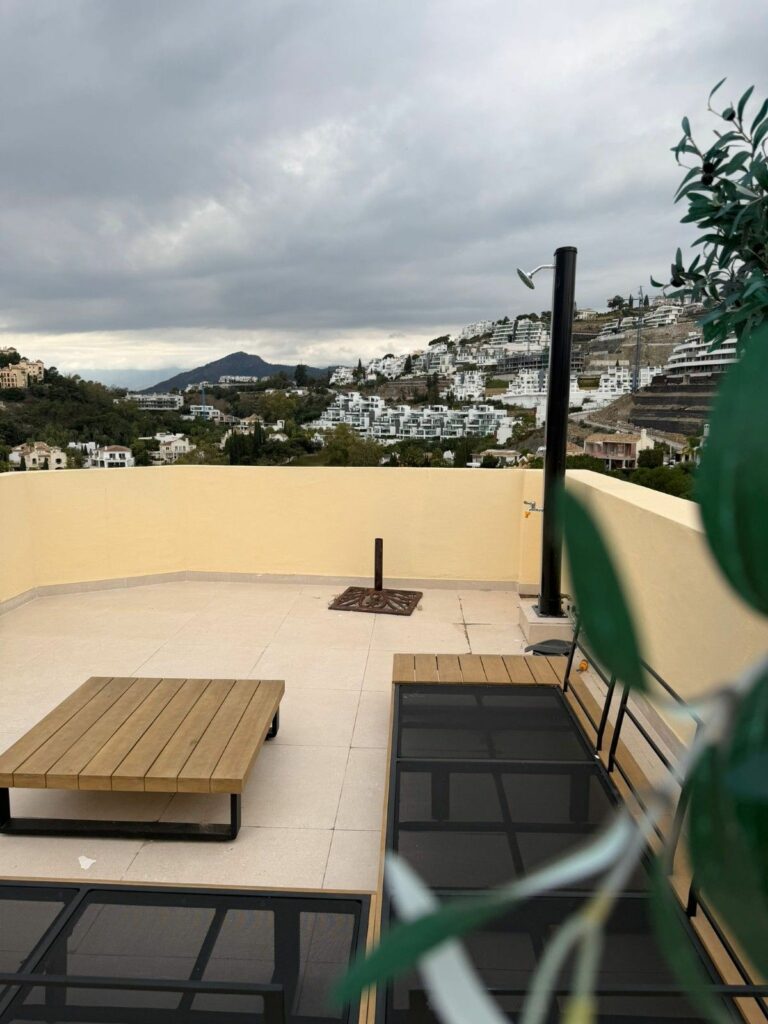 ff57ad0e23e6e5393c1af7212ce746b5 - 5