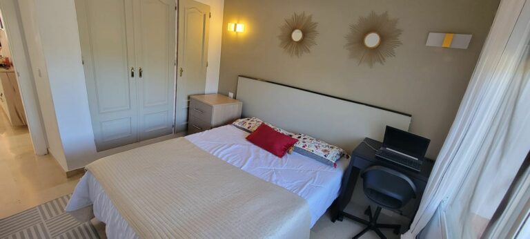 ffe0cfcb168ba39461220661848c9e2e - 16