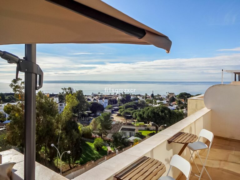 005e57be1152a151a454c8f6b2419fcc - 16