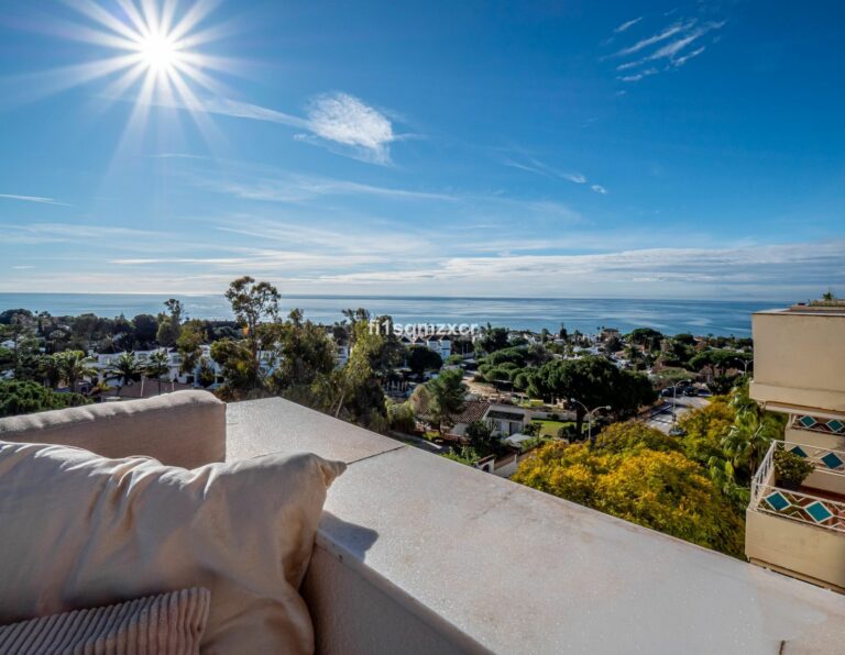 005e57be1152a151a454c8f6b2419fcc - 4