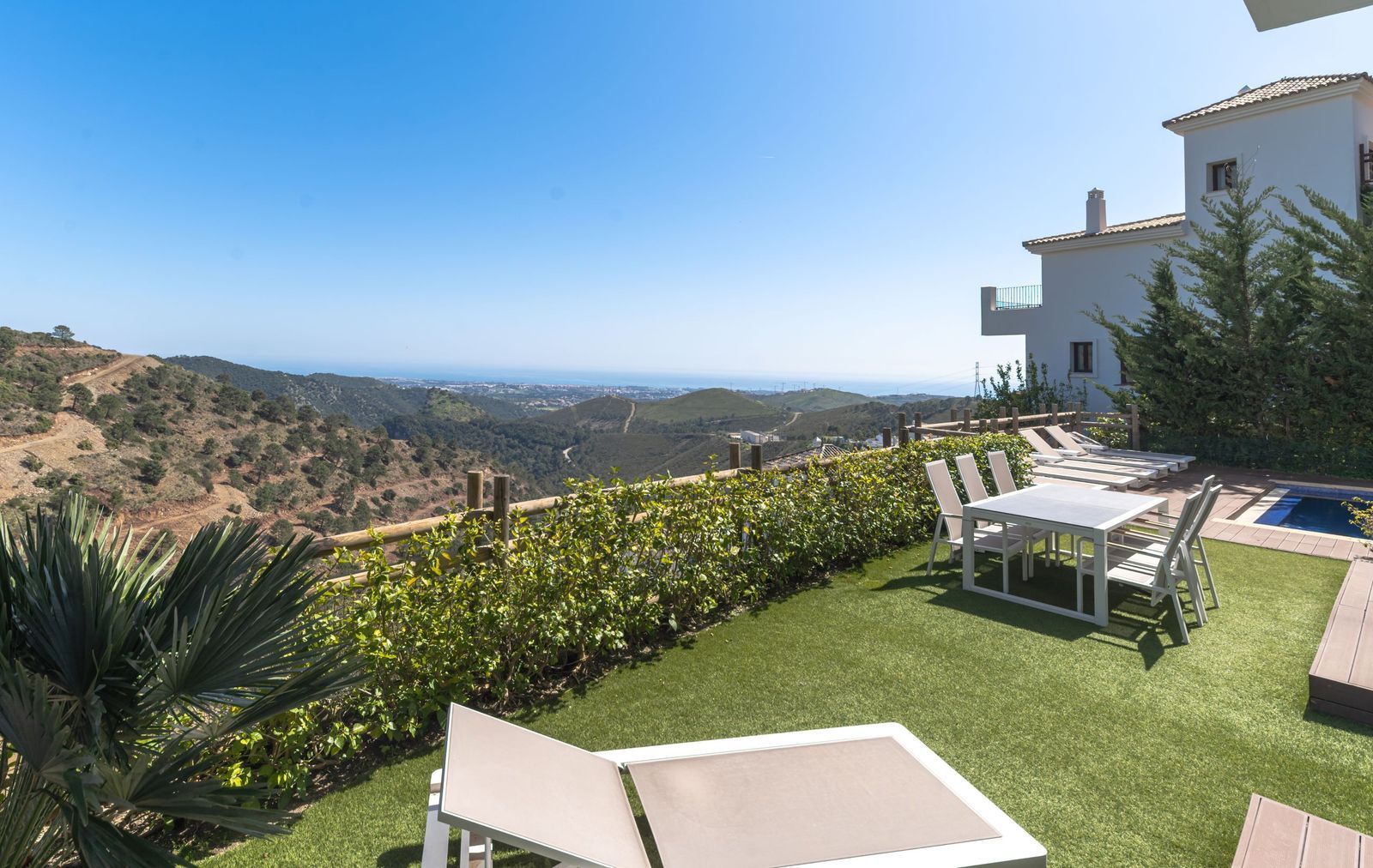 007a97294ededa52c967e1032f72b948 - 7