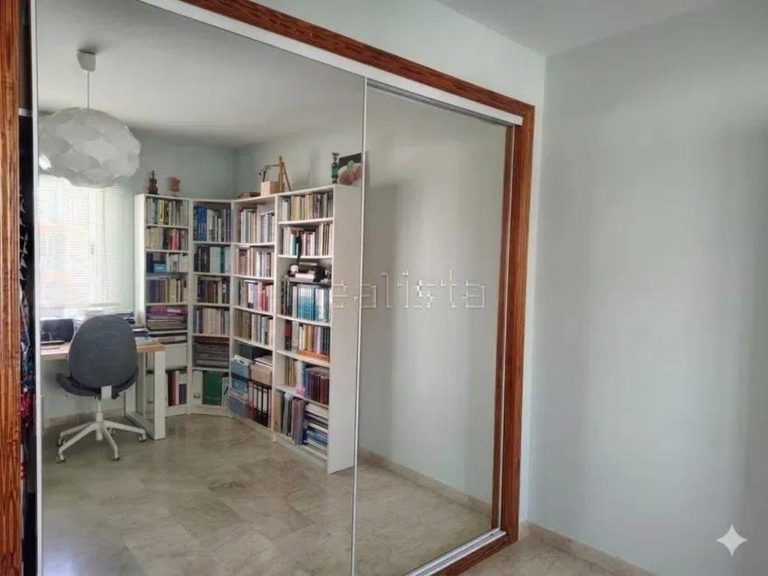 02e9b7cba80dbc0de68350609f7da8d2 - 14