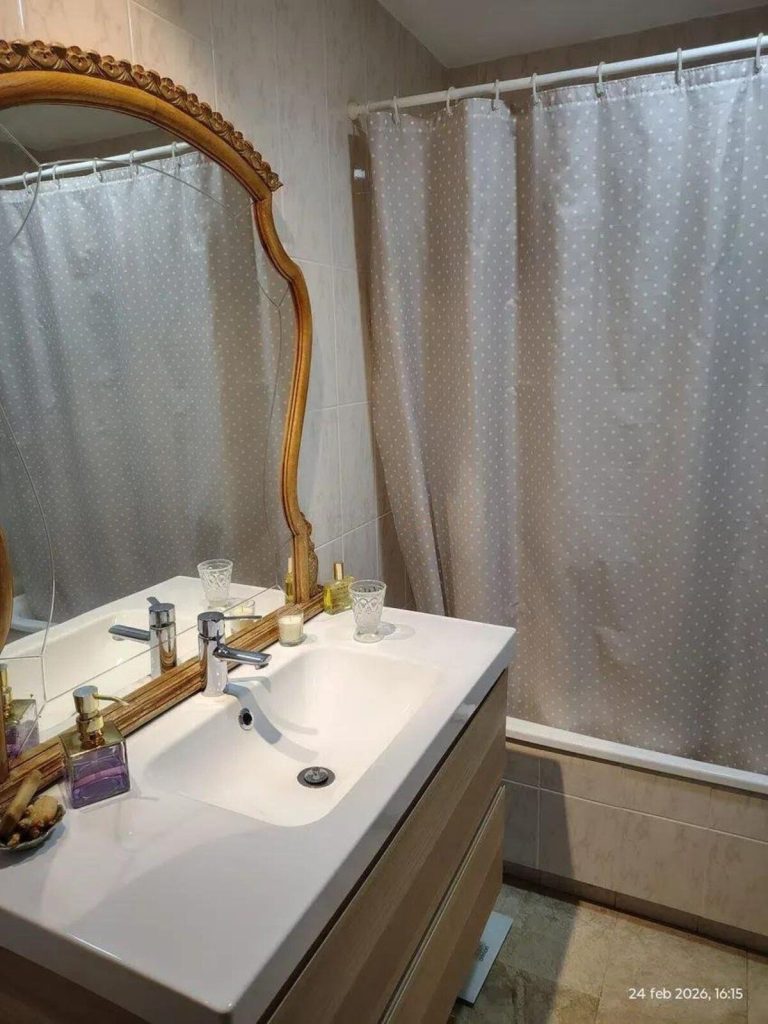 02e9b7cba80dbc0de68350609f7da8d2 - 15