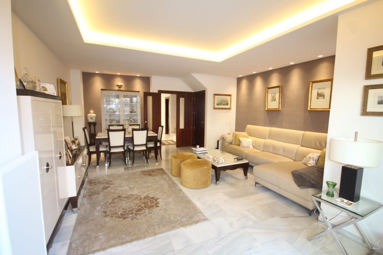 032aaf05a66e09bf50ac6edee2fb072d - 5