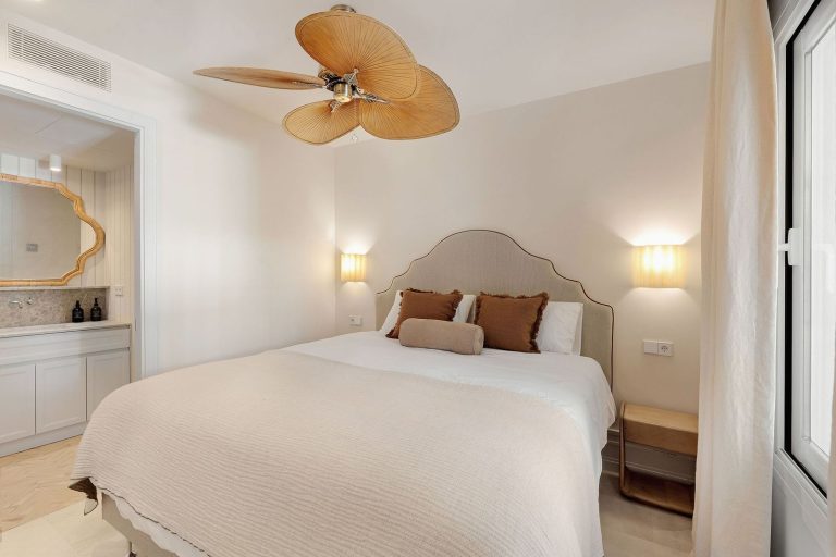 03db07ee1645e1f81e8c973898ee7b46 - 16