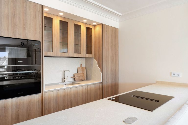 03db07ee1645e1f81e8c973898ee7b46 - 8