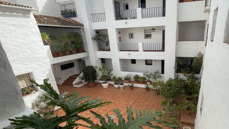 043f0f296edee9897aaefa7c4591eccf - 15