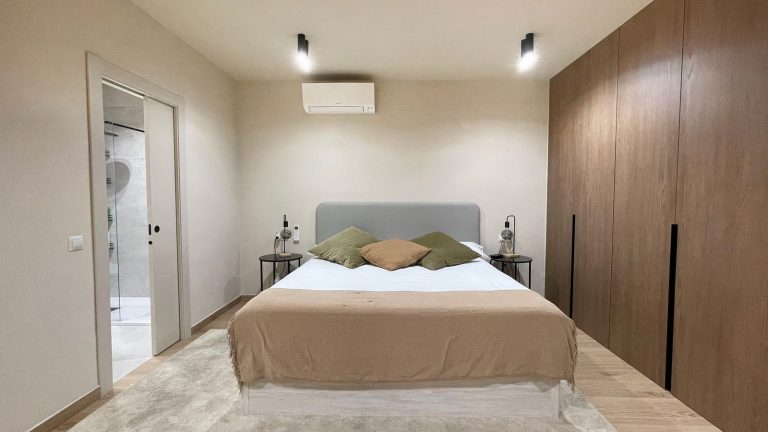 043f0f296edee9897aaefa7c4591eccf - 7