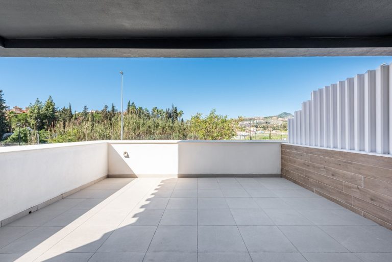 0480120de1e893b9d2e5246799dda0b2 - 4