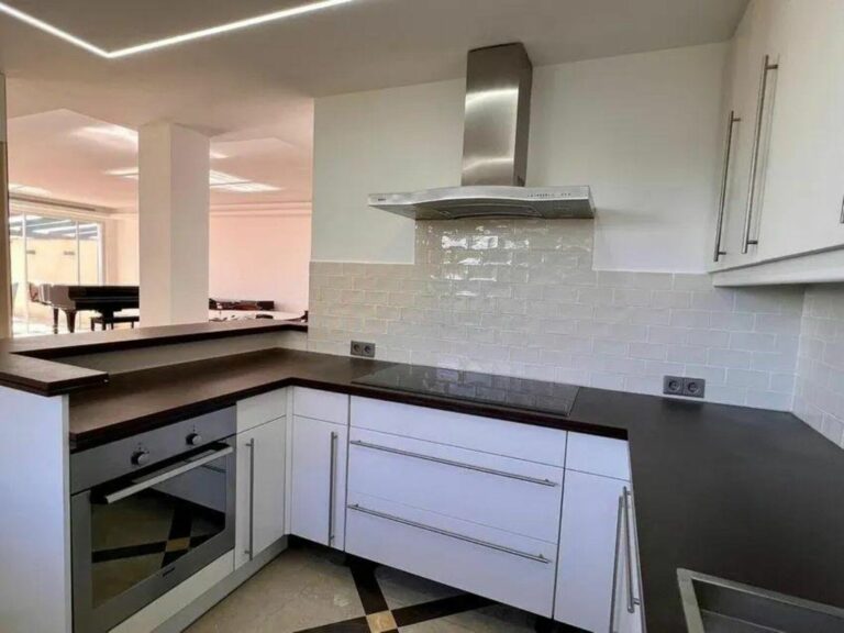 05aff05f6b5d2dcd7a3f028df5161aa7 - 4