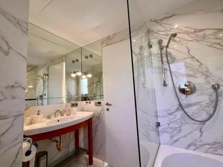 05aff05f6b5d2dcd7a3f028df5161aa7 - 9