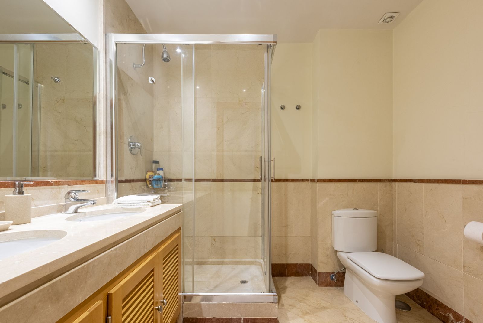 068f3ea80bed3af3447271c0a08915d0 - 8