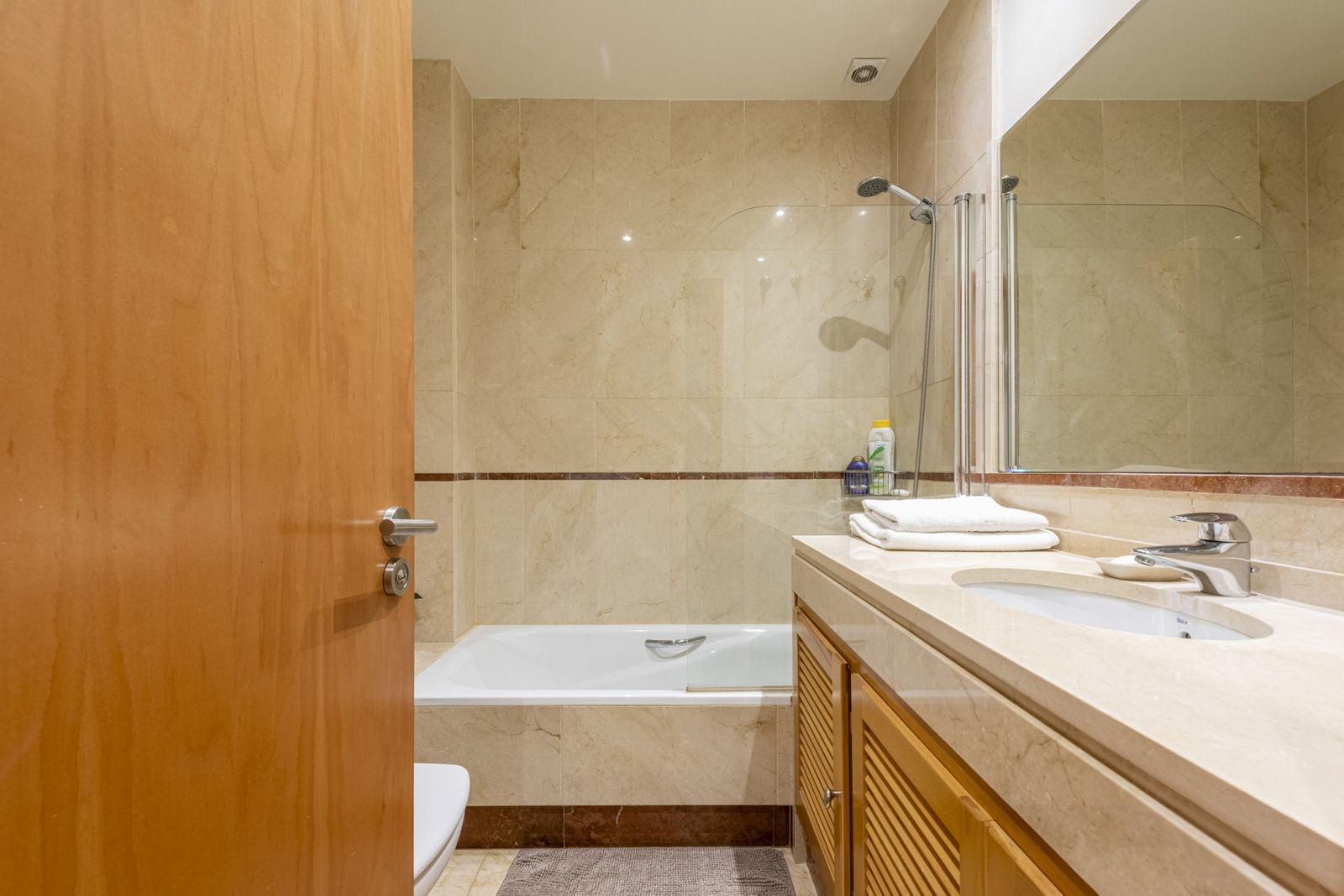 068f3ea80bed3af3447271c0a08915d0 - 9