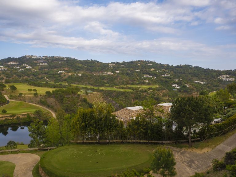 0d0e2ddf02e531b4c32baa5ae4fbe6c0 - 4