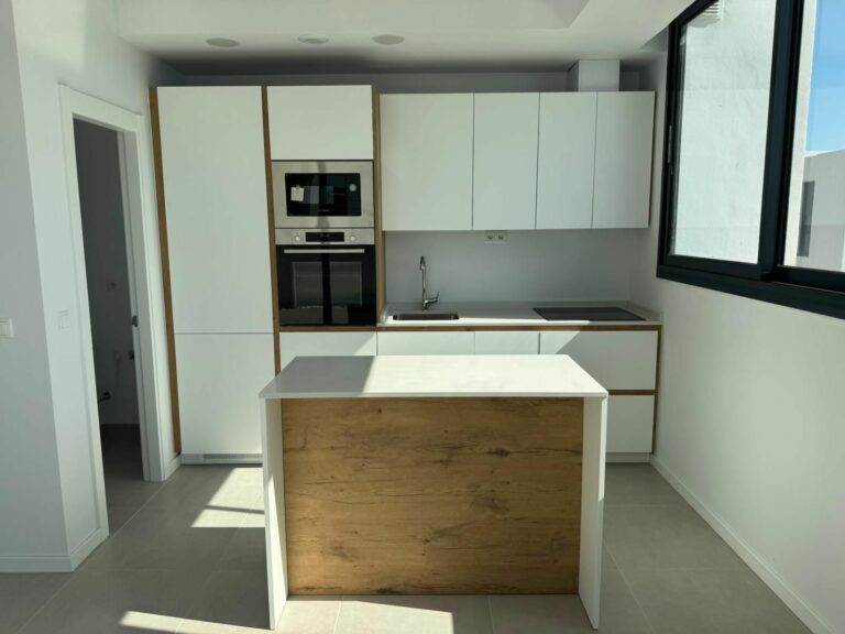 0ea44458e42f0a85c5f482ff157978c8 - 3