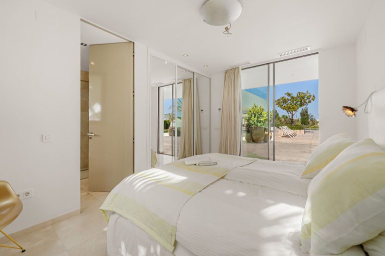 0f2156a070278dc7cab4f07810cd1582 - 13