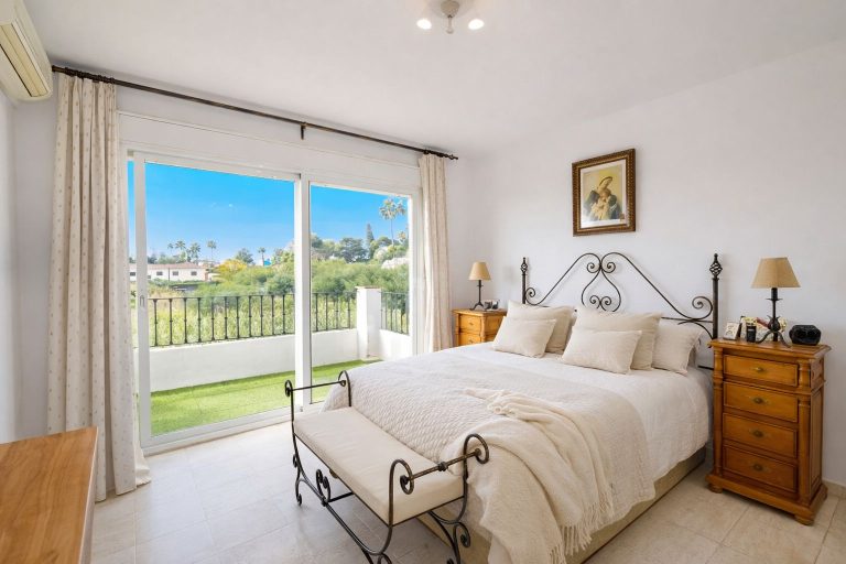 0fdd7cdd8aa805082cf14051cc025669 - 8