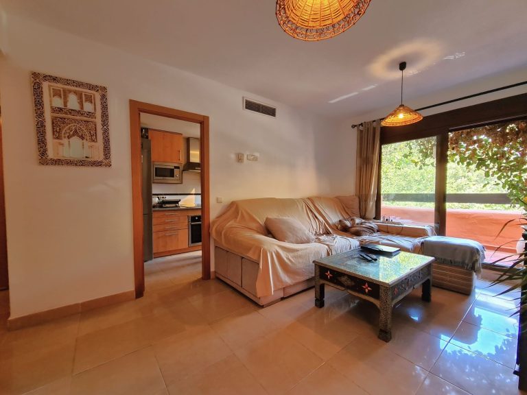 1033bc8ef7fa5eda0a69eb325f6ae7c7 - 13