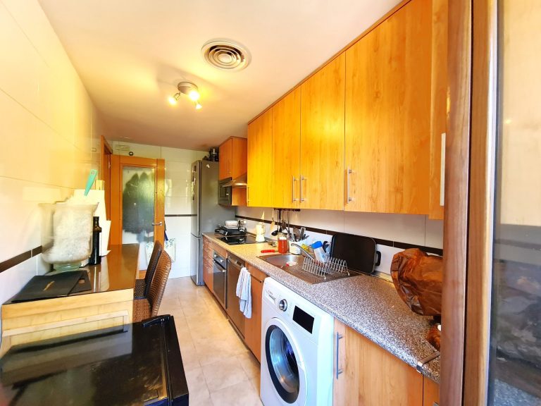 1033bc8ef7fa5eda0a69eb325f6ae7c7 - 15