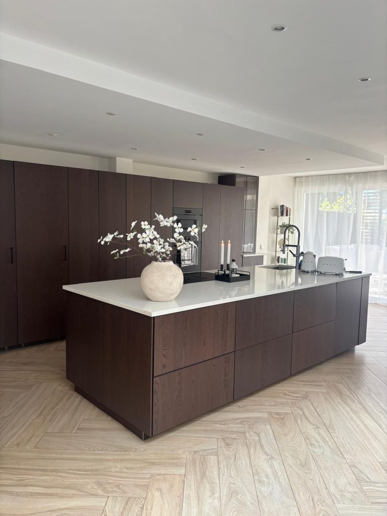 1189e59f12f8ef0ab1a78e0da95772a5 - 2