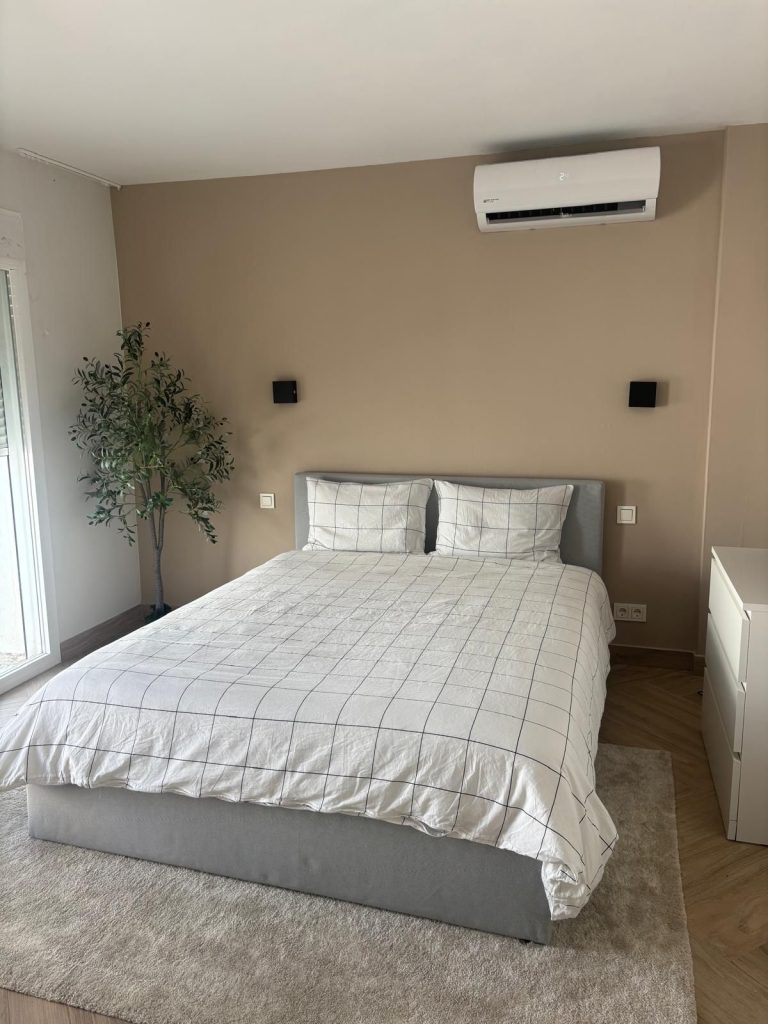 1189e59f12f8ef0ab1a78e0da95772a5 - 9