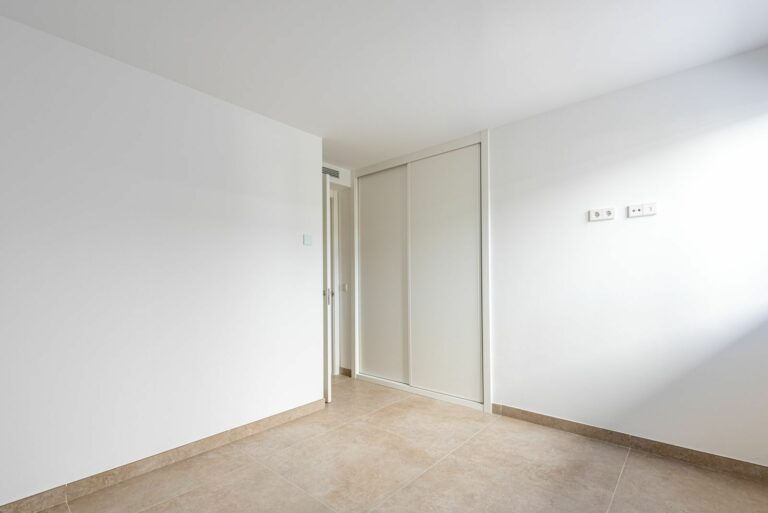 11a36bc252b523b59a12816c1e807056 - 10