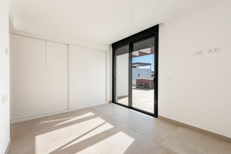 11a36bc252b523b59a12816c1e807056 - 11