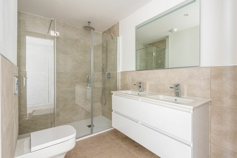 11a36bc252b523b59a12816c1e807056 - 12