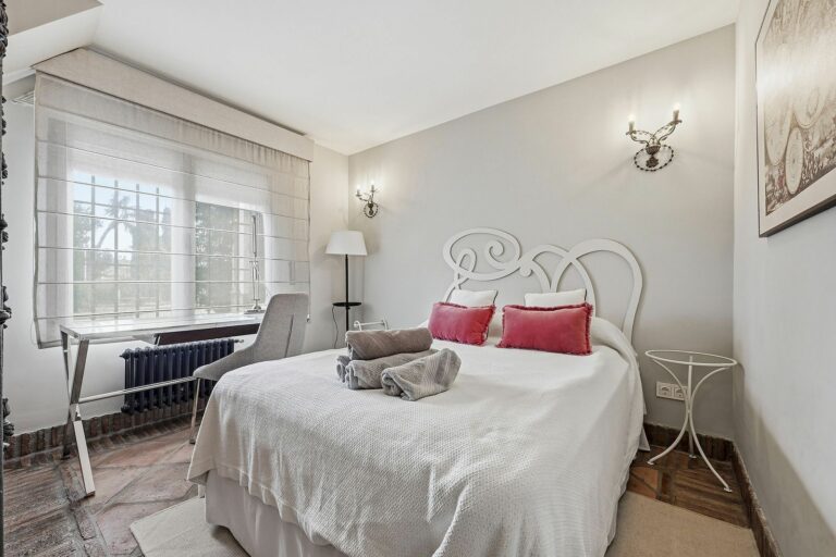 11f79107a3295113f0b91d9f38835a0a - 16