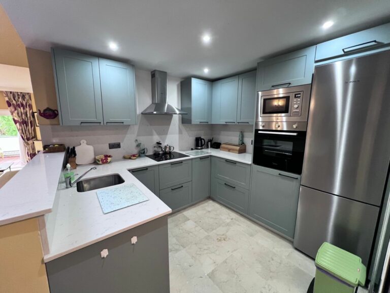 12a3dff5c66768466eb6890de0a6df1b - 1