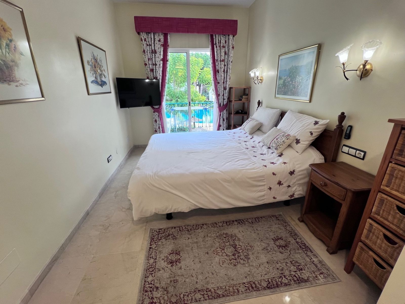 12a3dff5c66768466eb6890de0a6df1b - 10