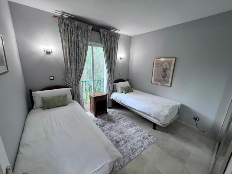 12a3dff5c66768466eb6890de0a6df1b - 15