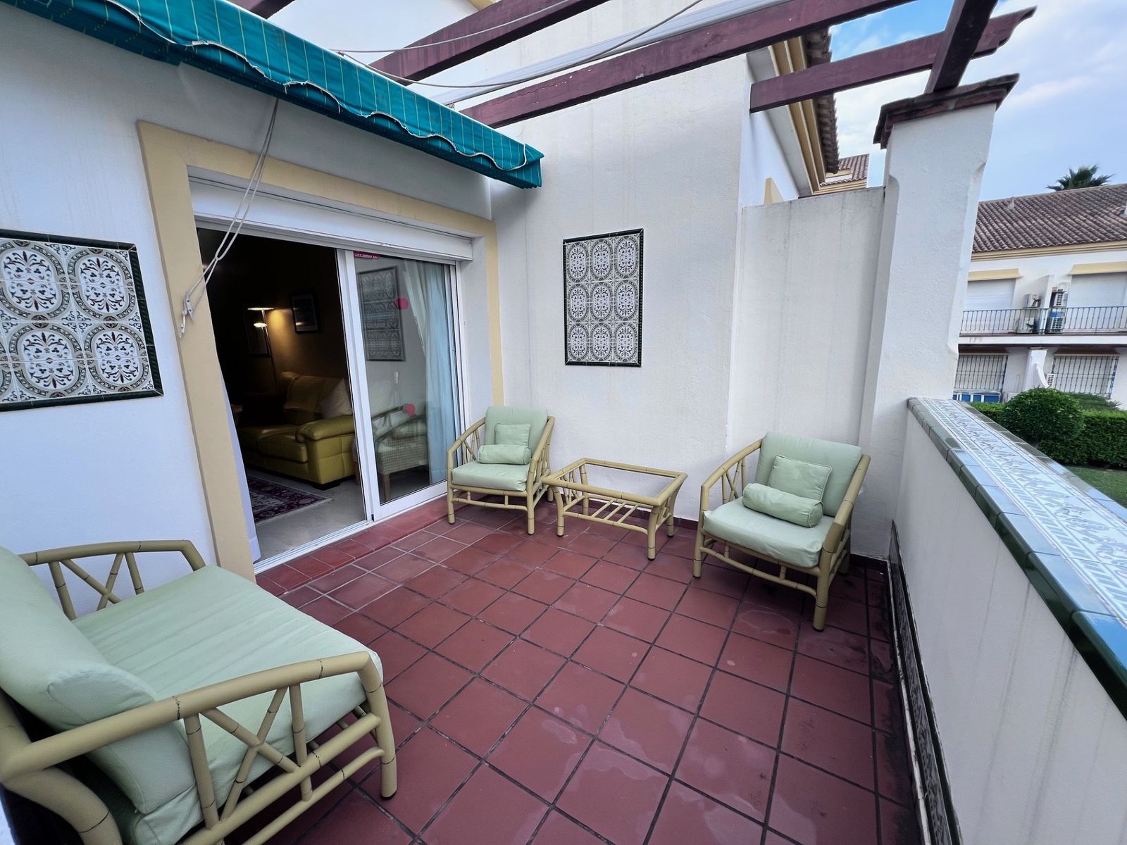 12a3dff5c66768466eb6890de0a6df1b - 9