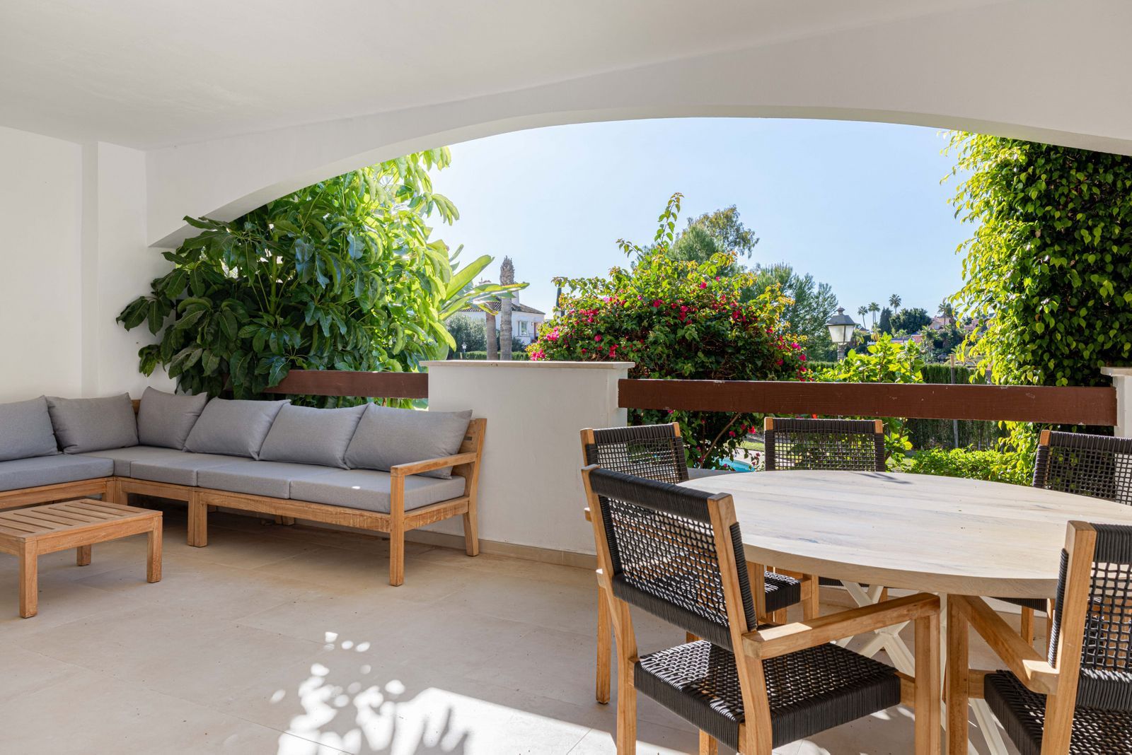 12bc567ffefb44ce012fd003b6754dde - 1