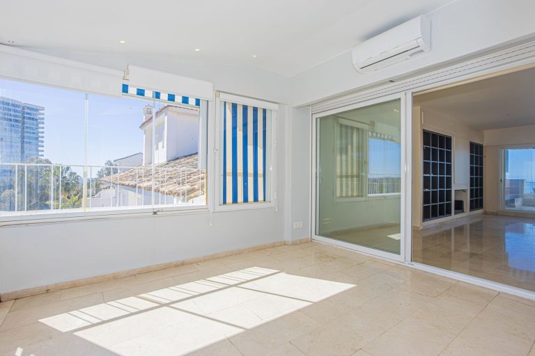 134af63d1ae64500ae2004917f64e138 - 10