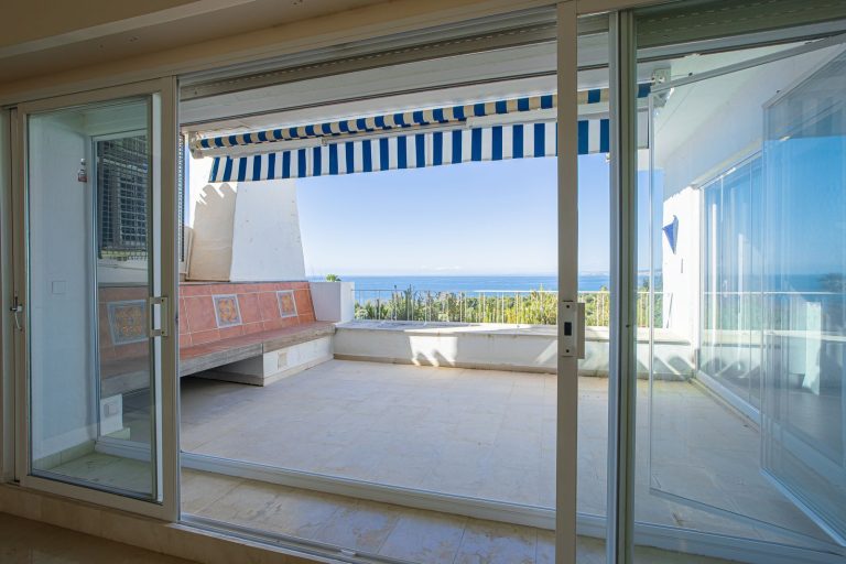 134af63d1ae64500ae2004917f64e138 - 5