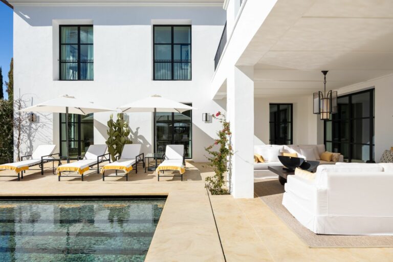 140aea50f28c9a3e619db45c360a8397 - 8