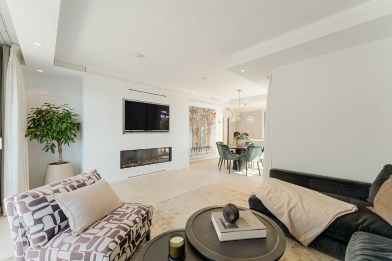 18500599c7f19462d5a628af2bbcabc3 - 4